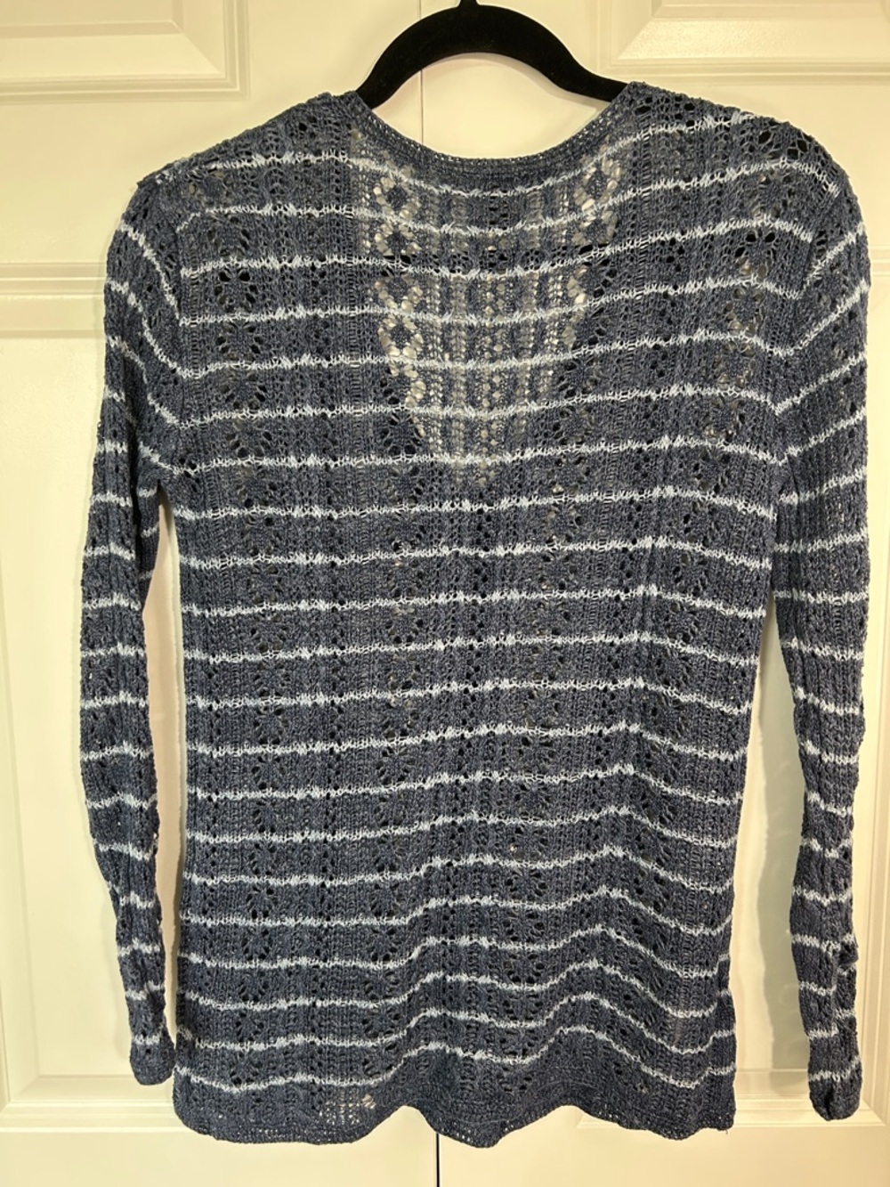 Tommy Bahama Blue & White Open-Knit V-Neck Sweater - Picture 4 of 6